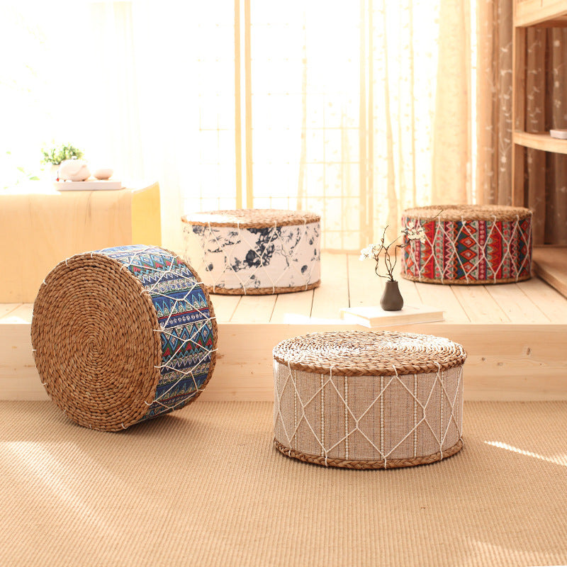 Straw Futon