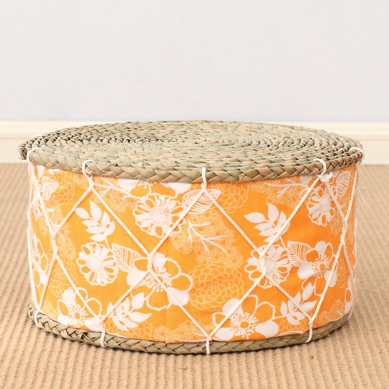 Straw Futon