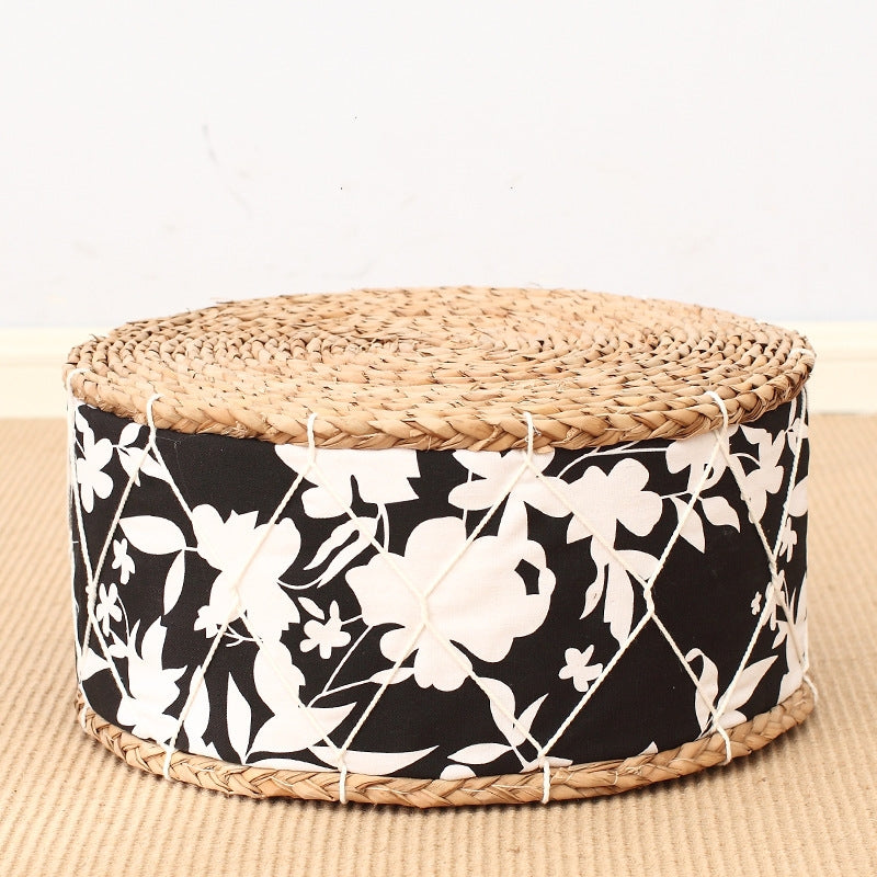 Straw Futon