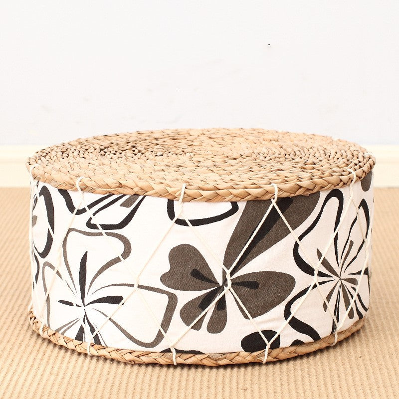 Straw Futon
